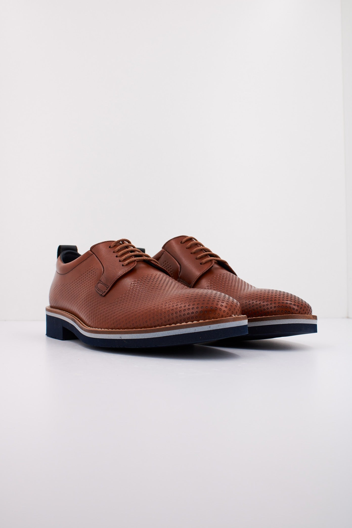 KEEP HONEST ZAPATO CORDONES en color MARRON  (2)