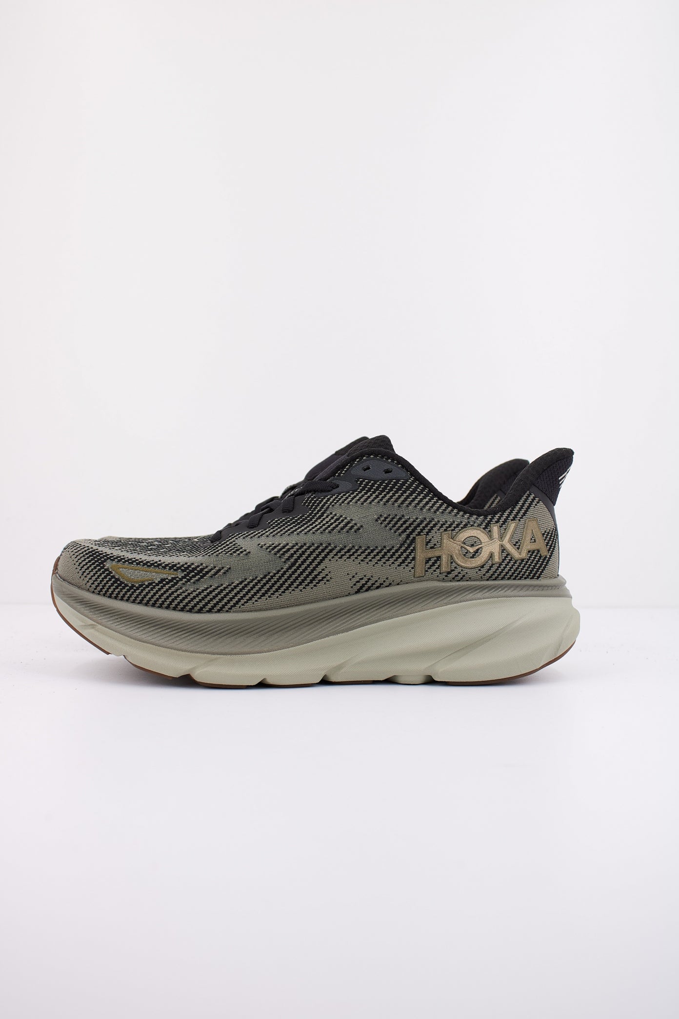 HOKA CLIFTON  en color VERDE  (1)