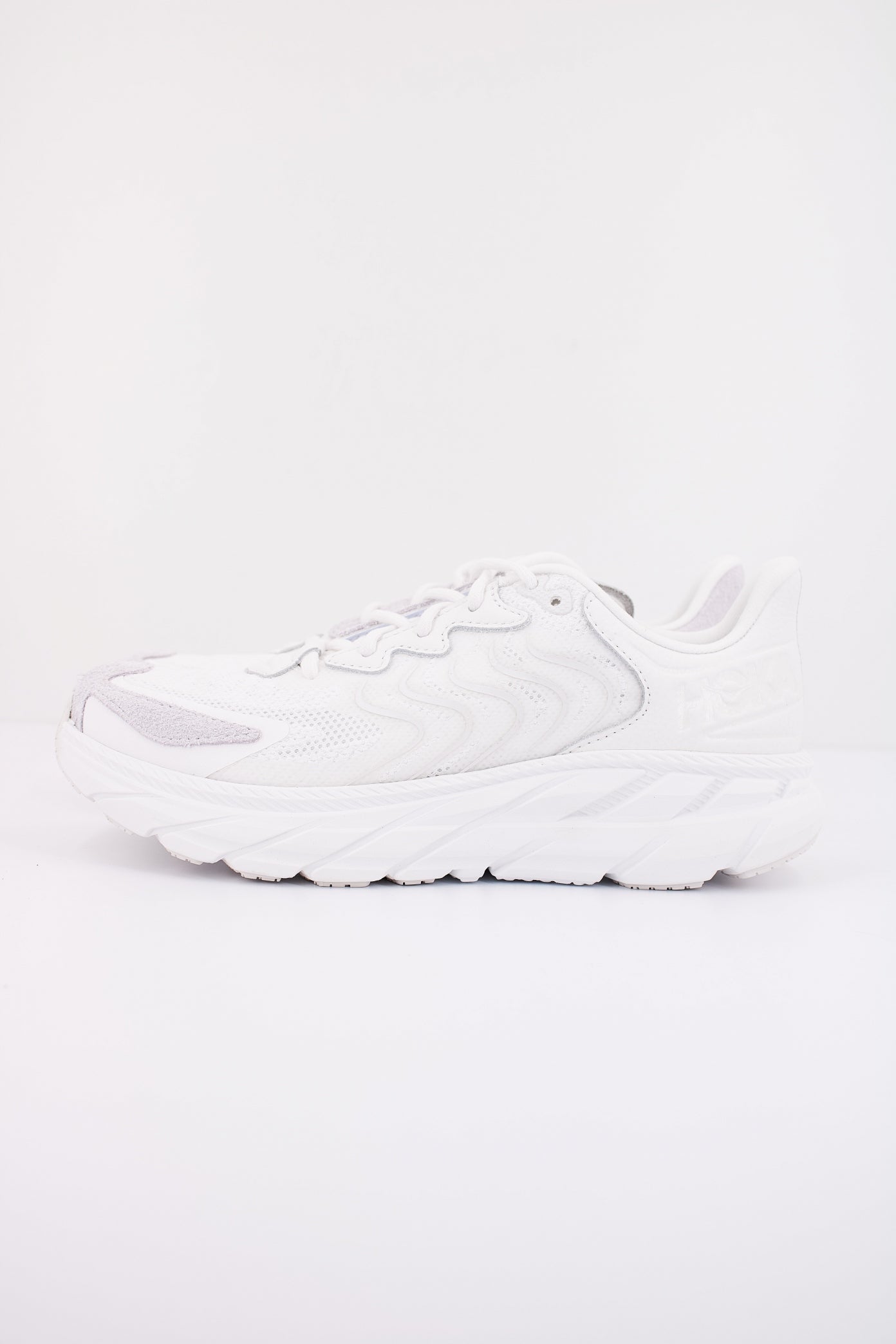 HOKA U CLIFTON LS en color BLANCO  (1)