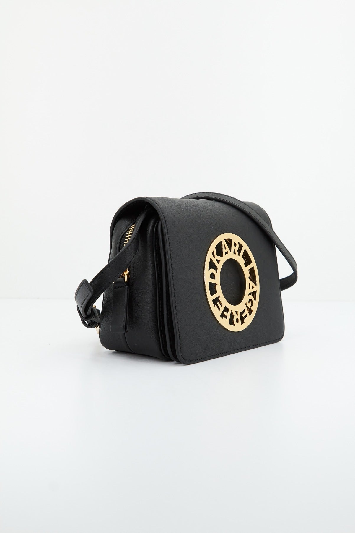 KARL LAGERFELD DISK CROSSBODY en color NEGRO  (3)