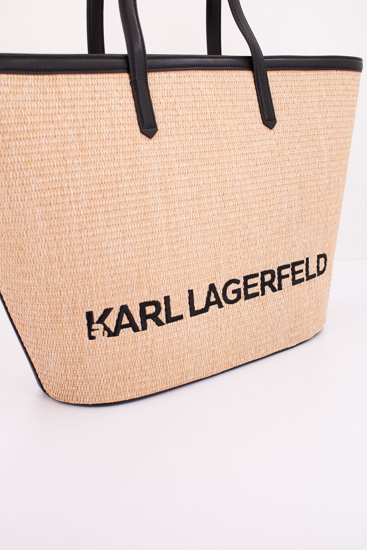 KARL LAGERFELD K/ESSENTIAL RAFFIA TOTE en color MARRON CLARO  (4)