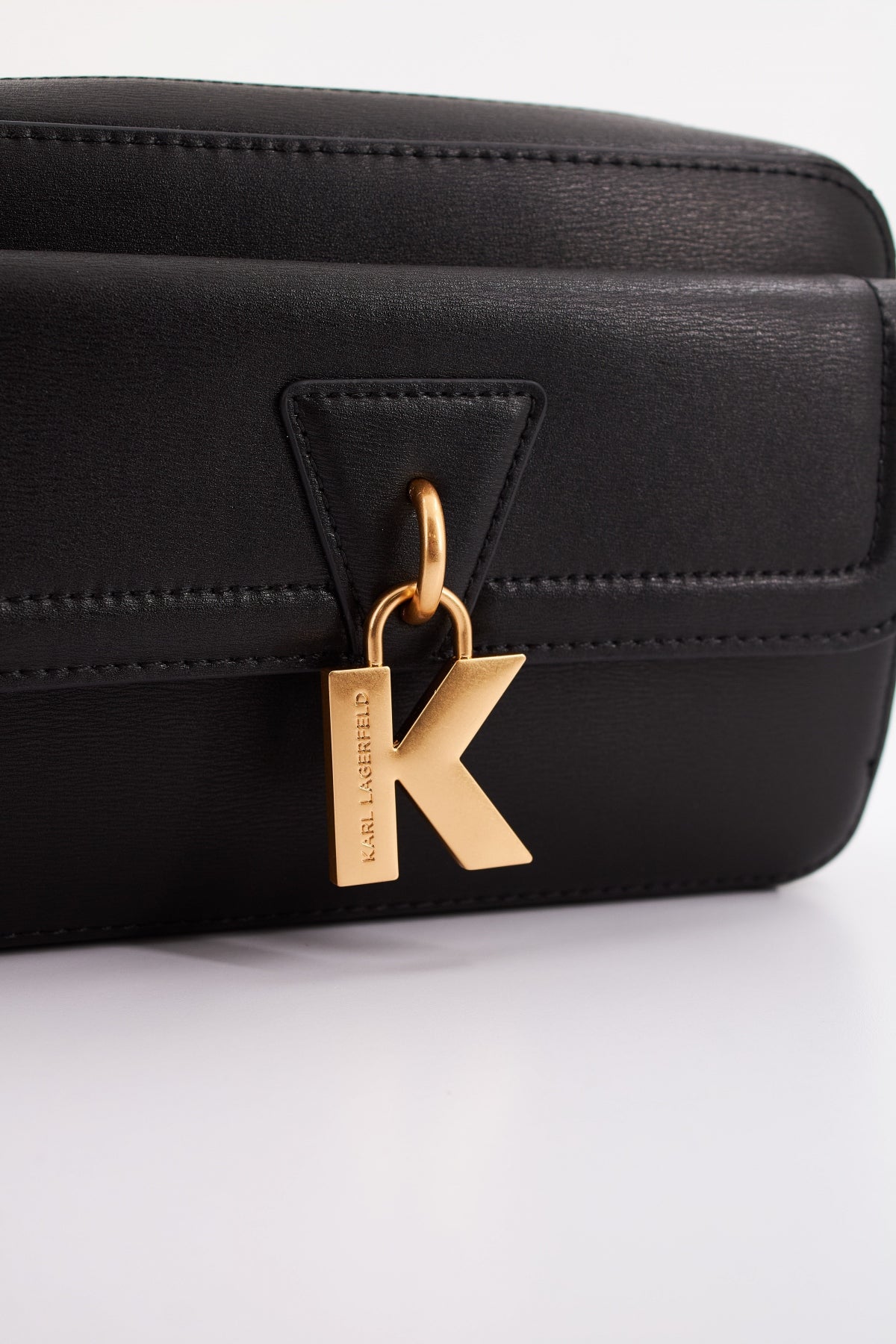 KARL LAGERFELD K/LOCK CAMERABAG en color NEGRO  (4)