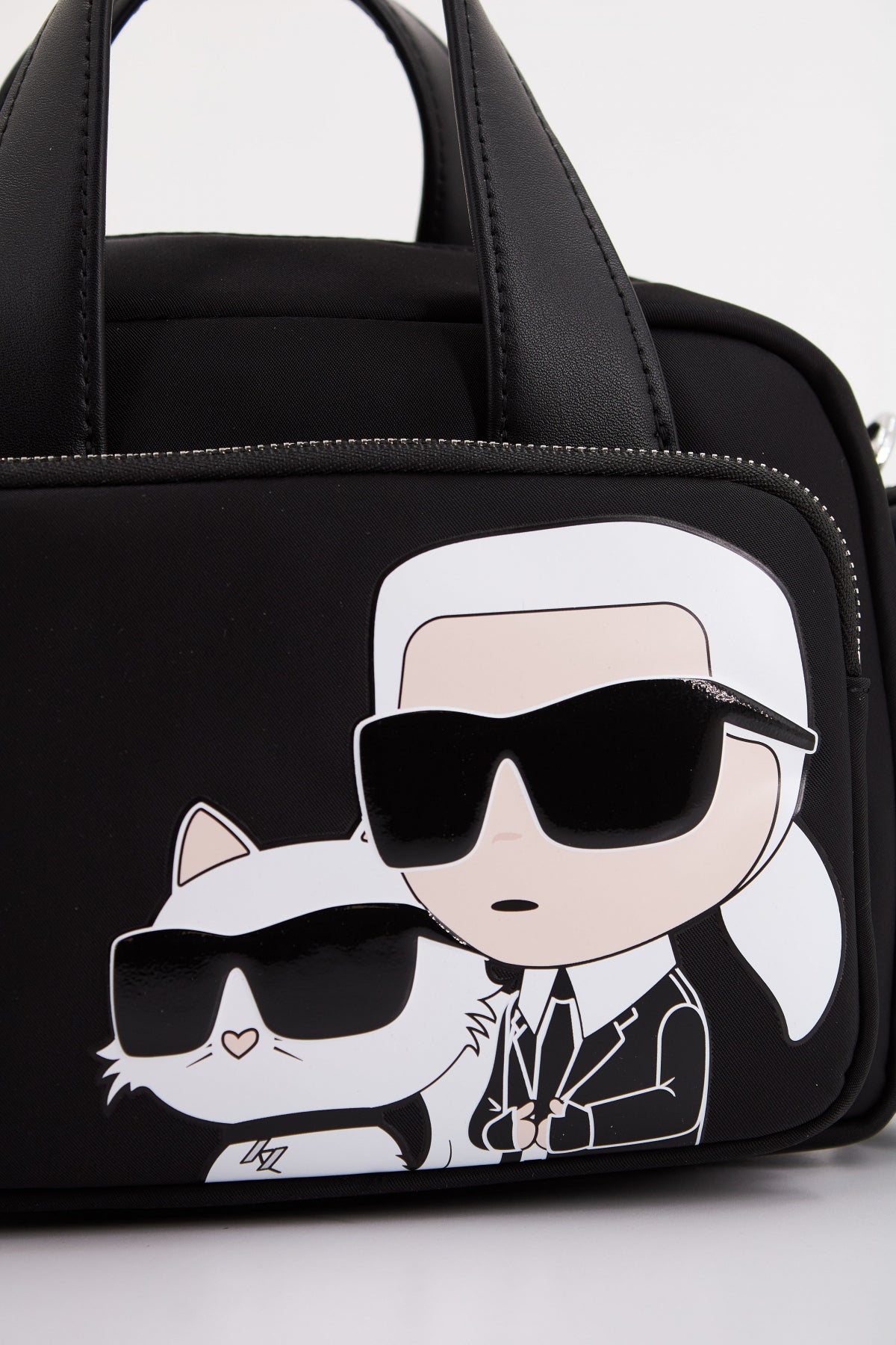 KARL LAGERFELD K/IKONIK . NYLON MD CB X en color NEGRO  (4)