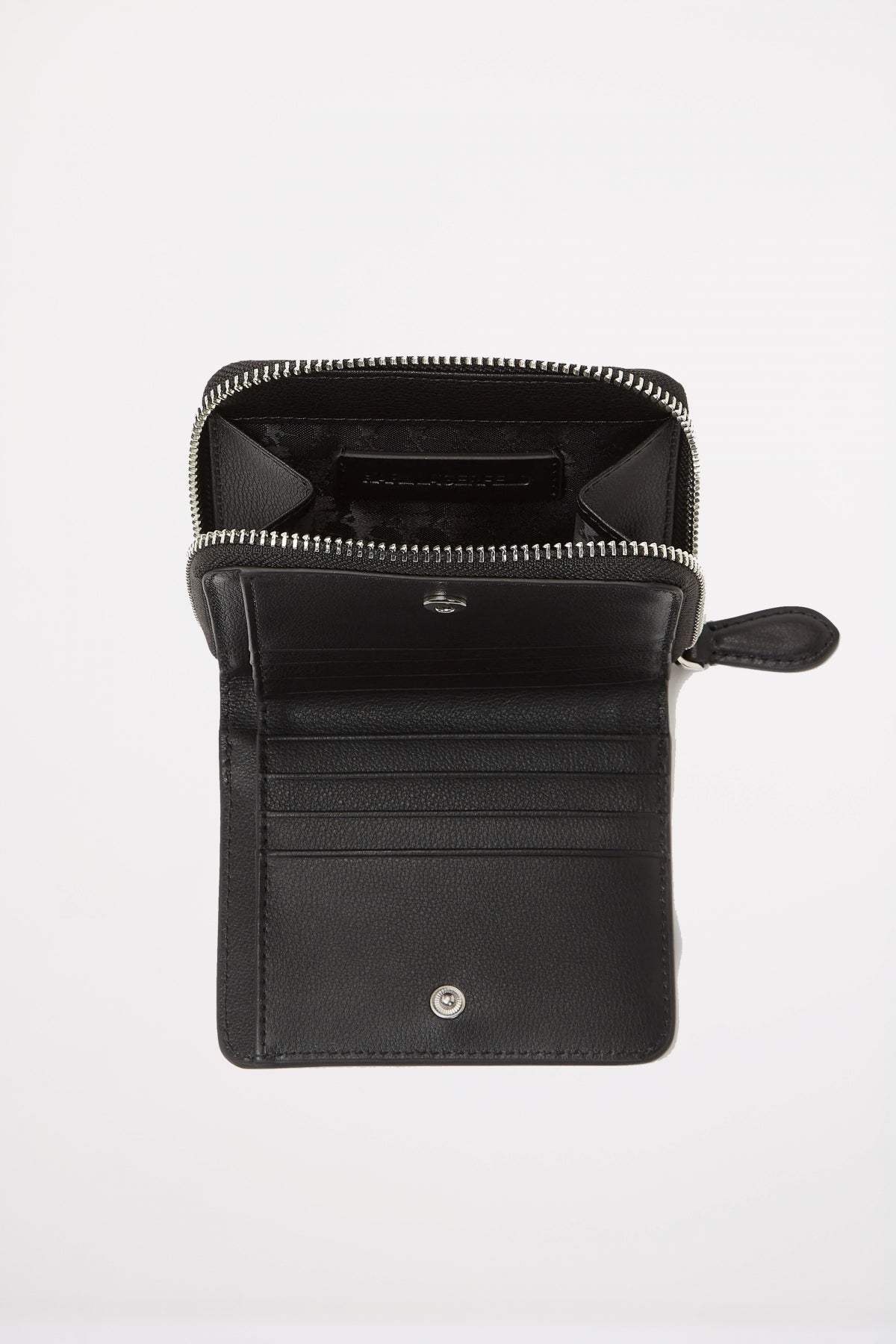 KARL LAGERFELD  IKON PEBBLE MD BIFOLD WLLT en color NEGRO  (3)