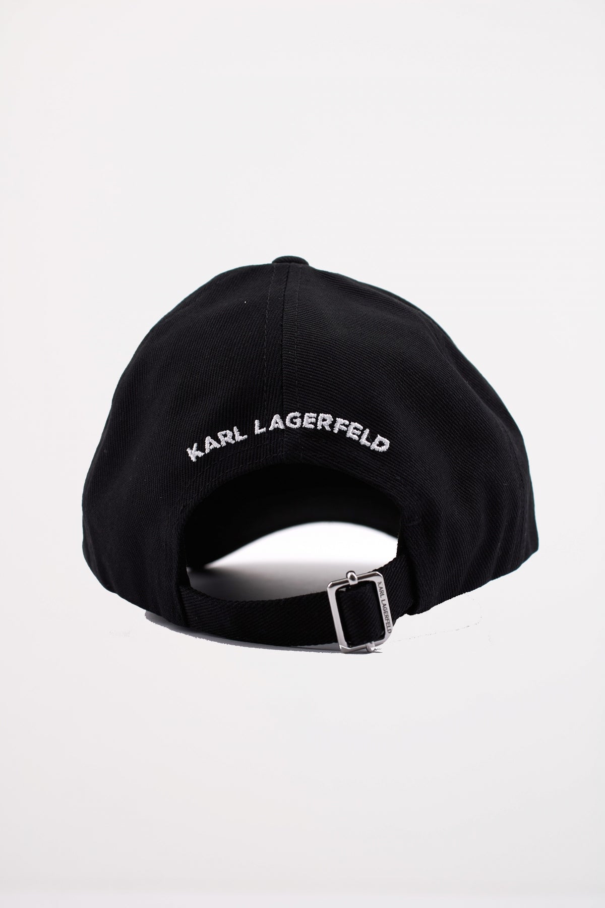 KARL LAGERFELD ESSENTIAL CAP en color NEGRO  (3)