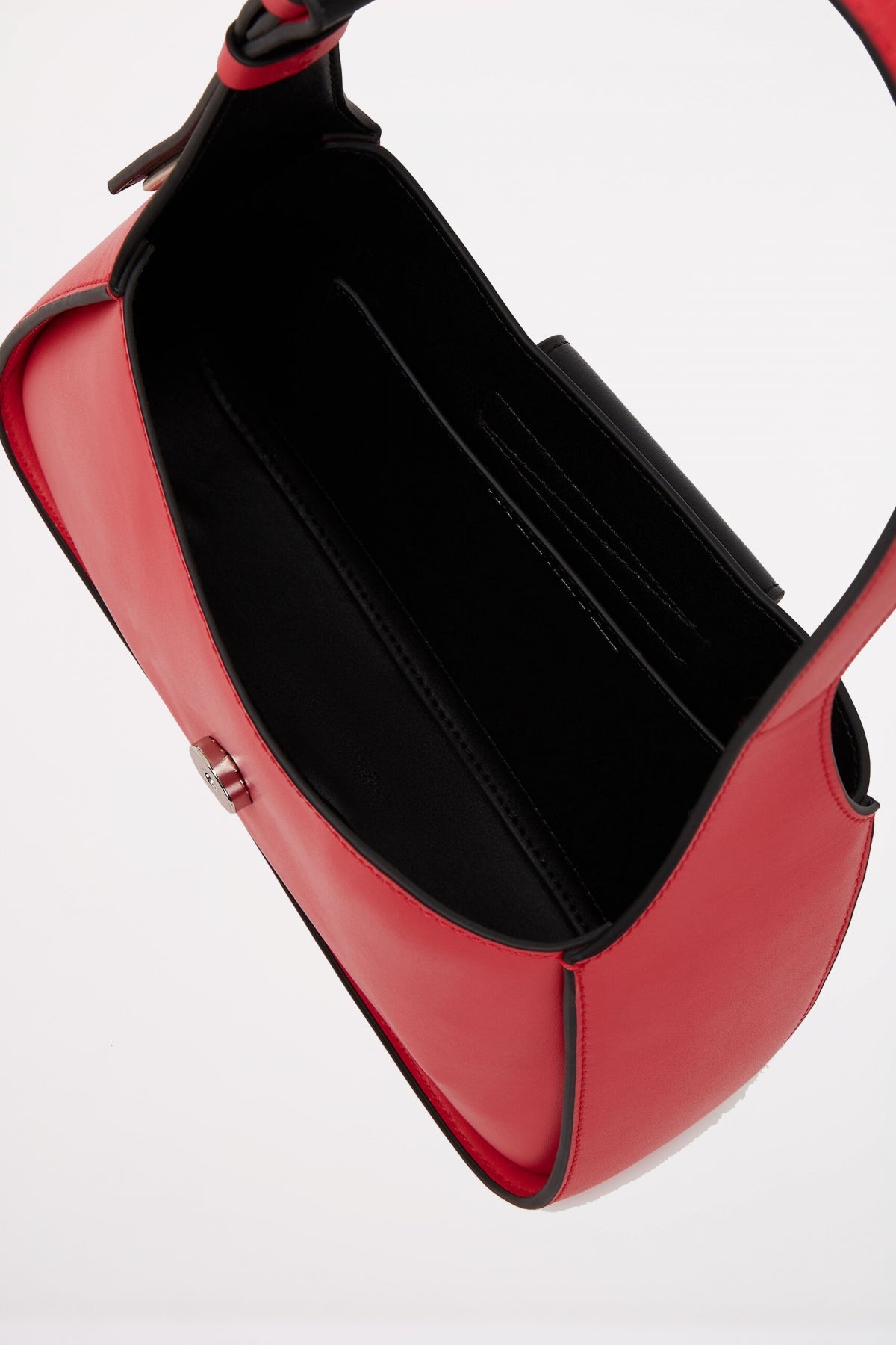 KARL LAGERFELD SIGNATURE SM SHOULDER BAG en color ROJO  (3)