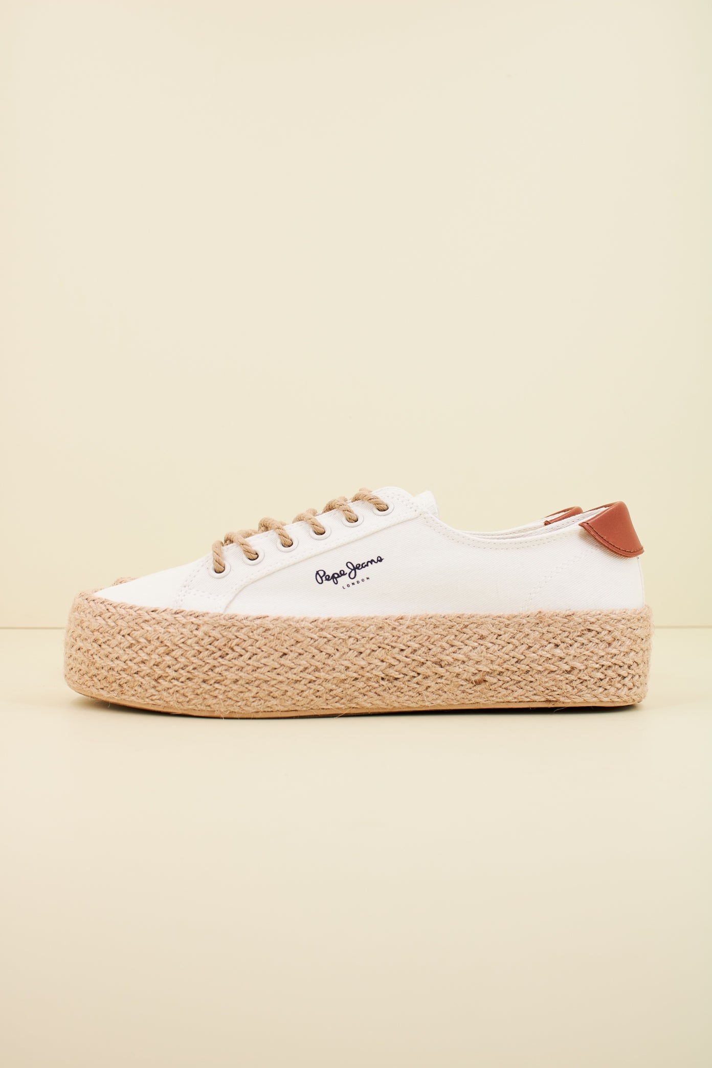 PEPE JEANS KYLE CLASSIC en color BLANCO  (1)