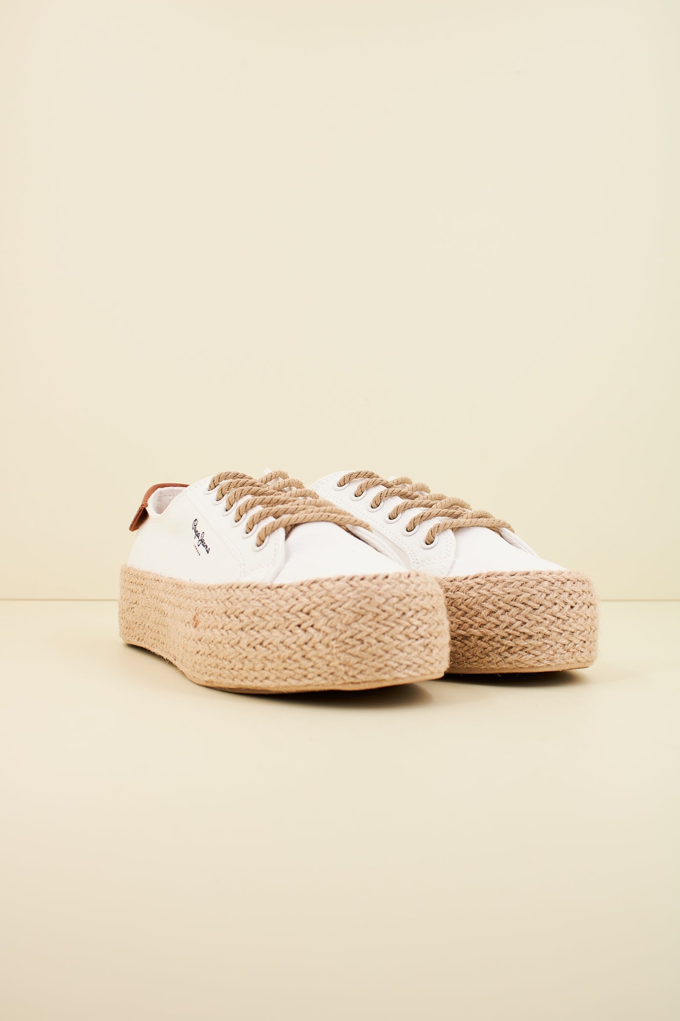 PEPE JEANS KYLE CLASSIC en color BLANCO  (2)