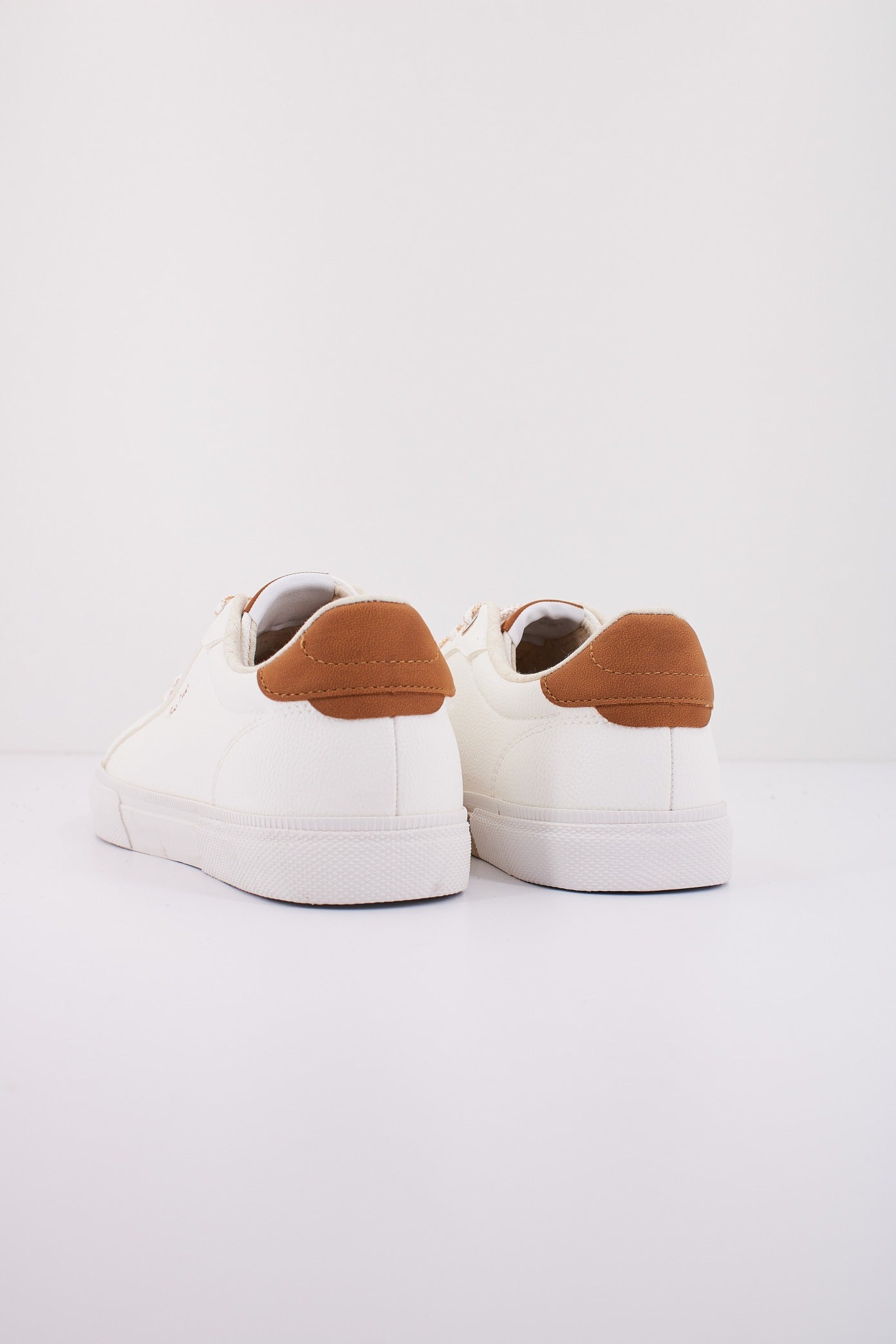 PEPE JEANS KENTON MAX W en color BLANCO  (3)