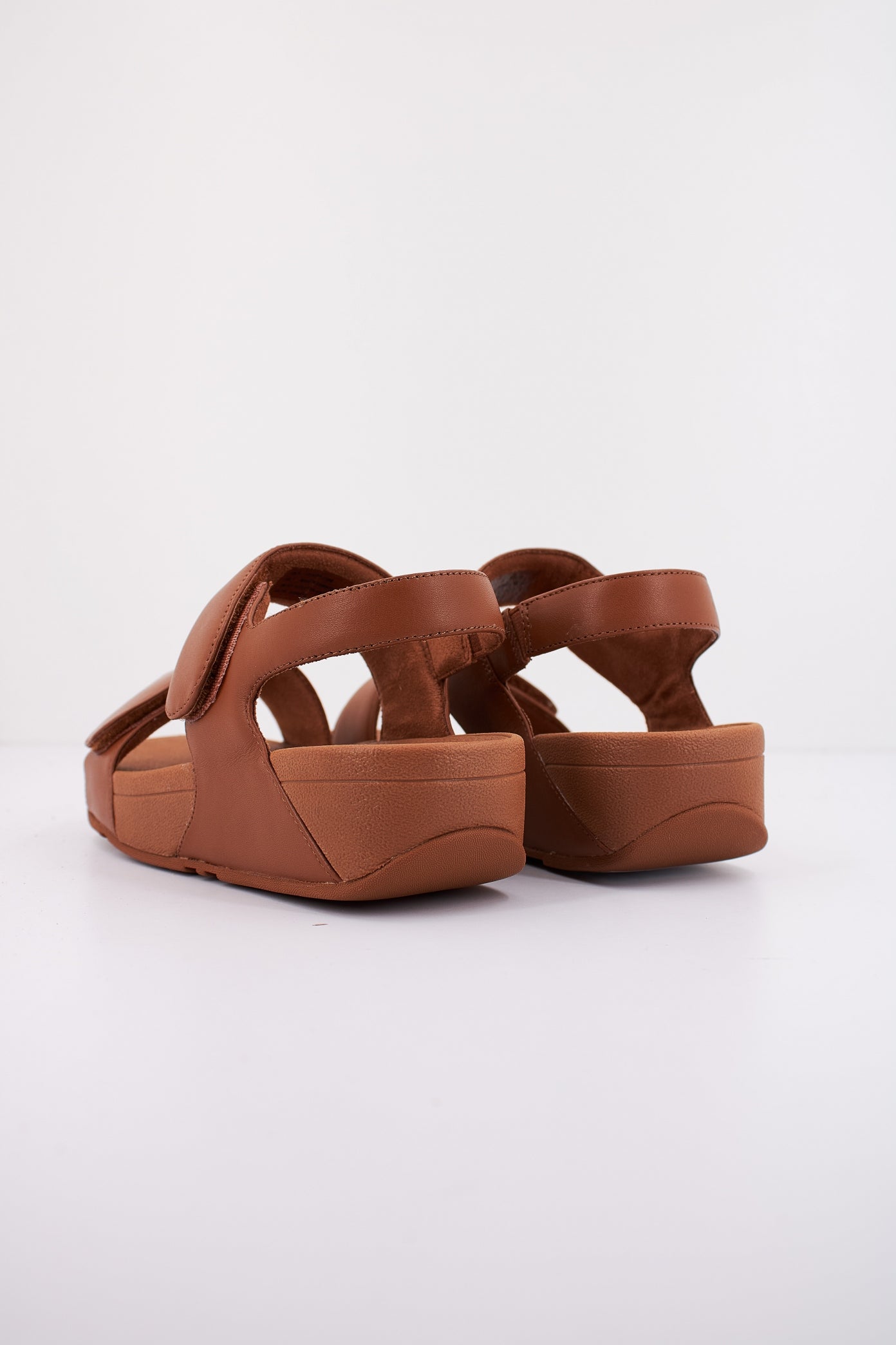 FITFLOP FV  en color MARRON  (3)