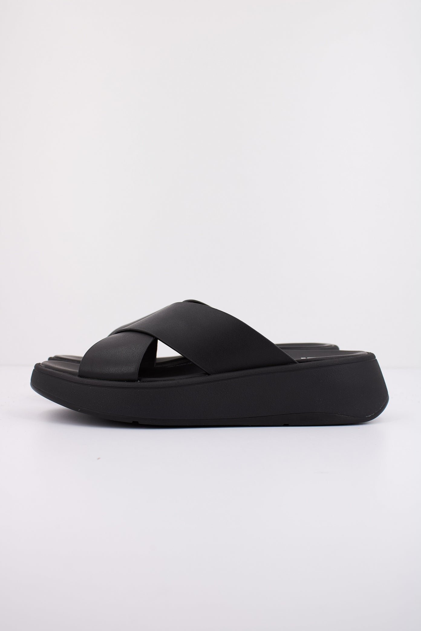 FITFLOP FW  W en color NEGRO  (1)