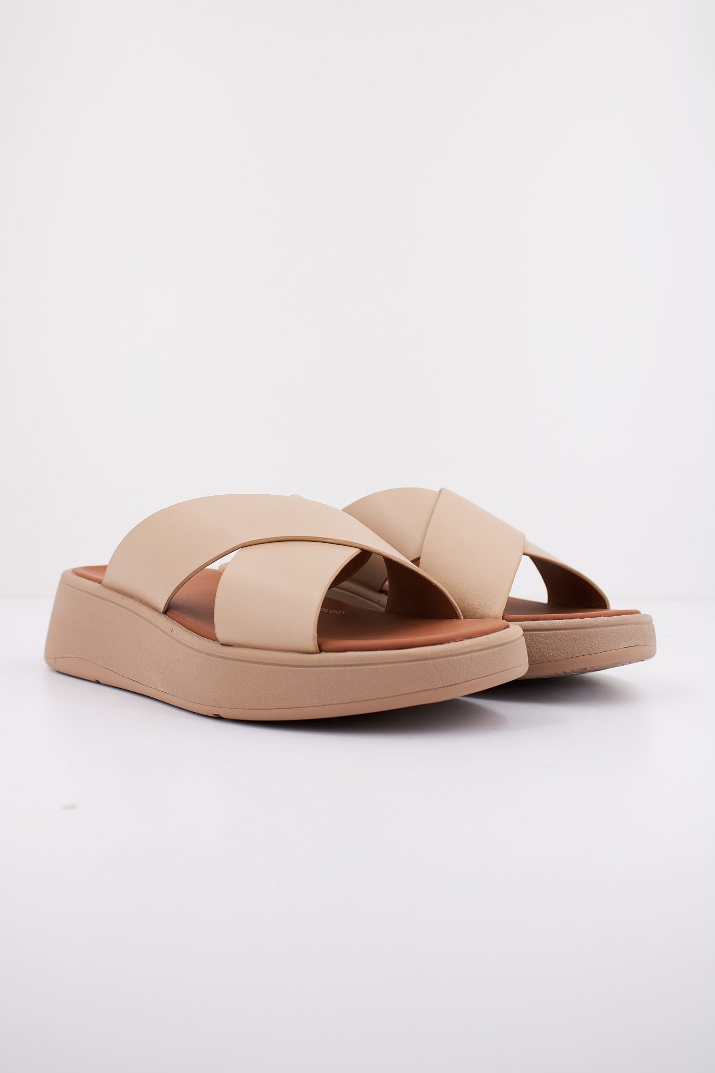 FITFLOP FW A en color BEIS  (2)