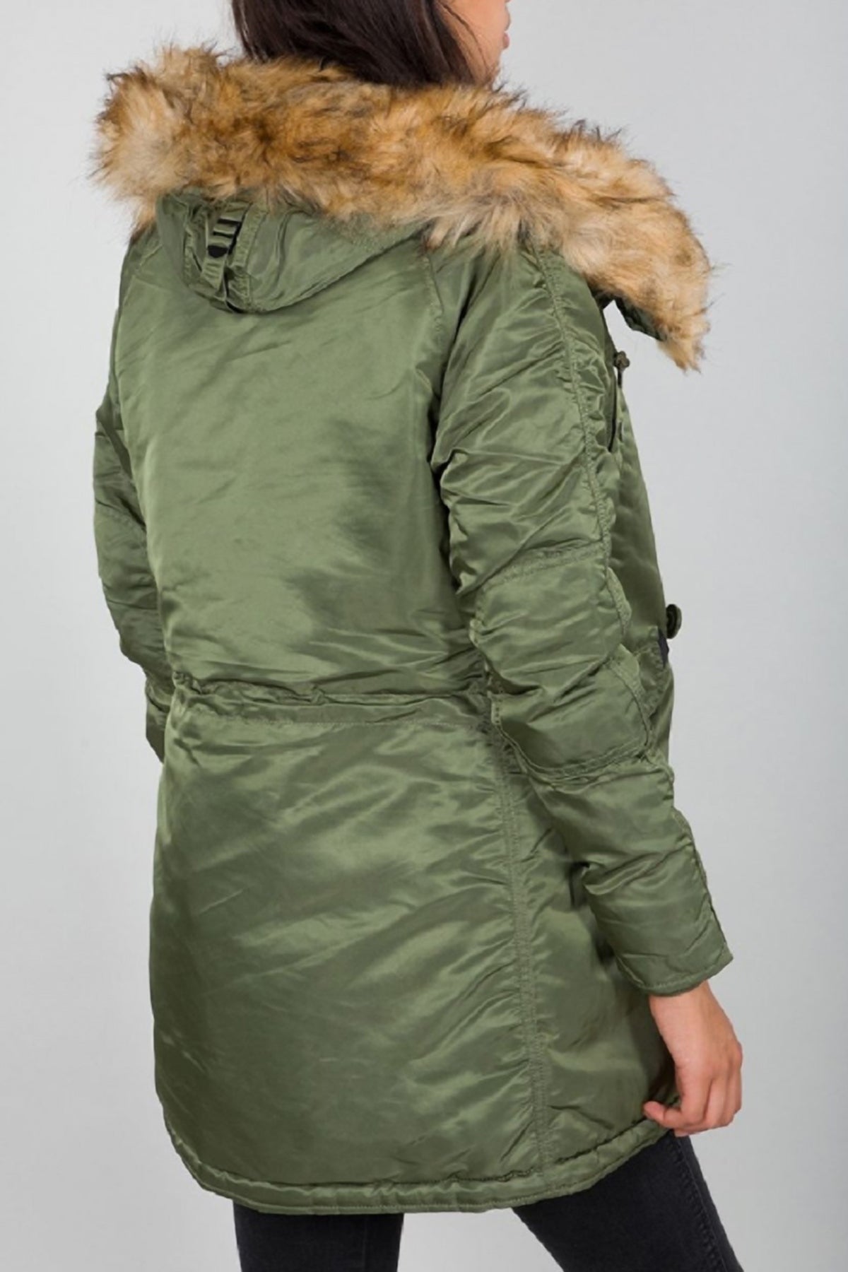 ALPHA INDUSTRIES N-B VF  en color VERDE  (2)