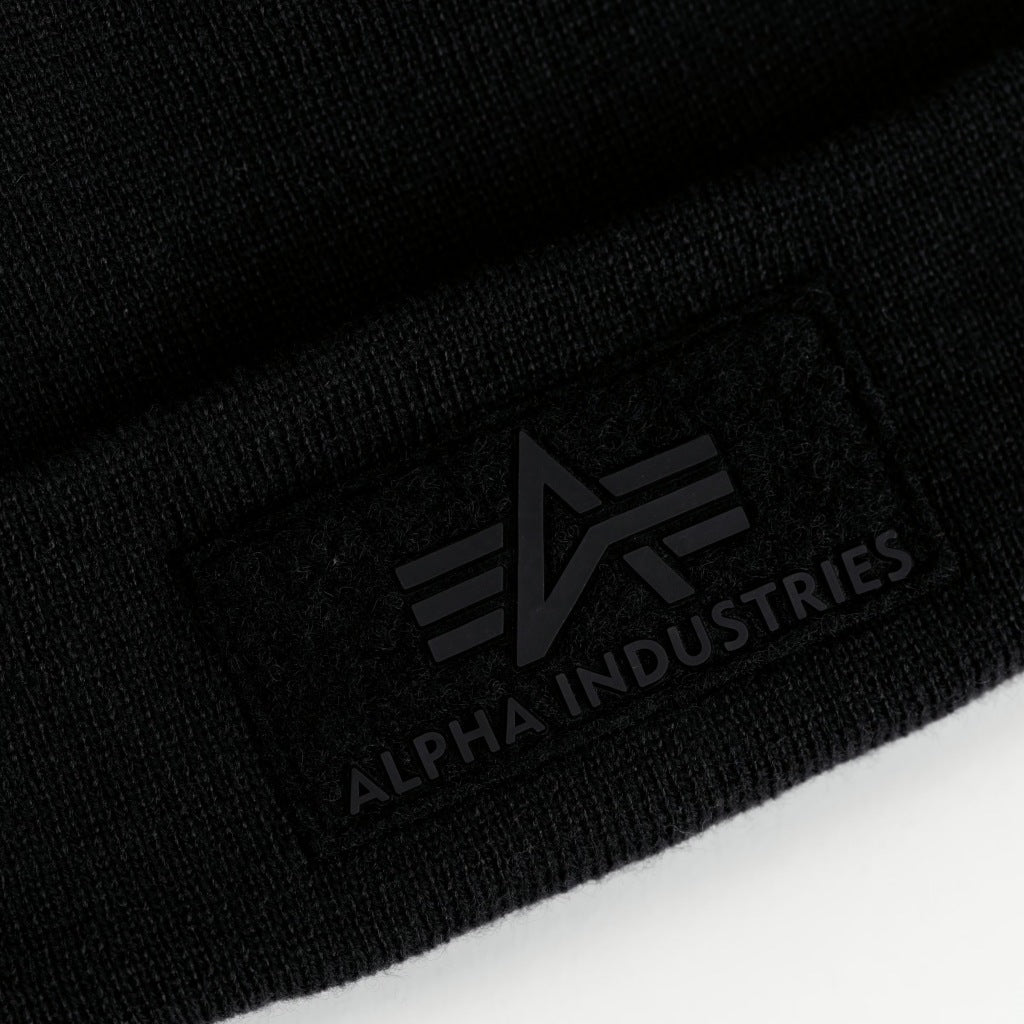 ALPHA INDUSTRIES VLC BEANIE en color NEGRO  (6)