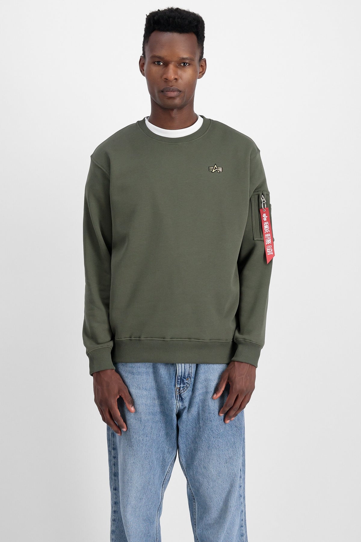 ALPHA INDUSTRIES D SMALL LOGO en color VERDE  (1)