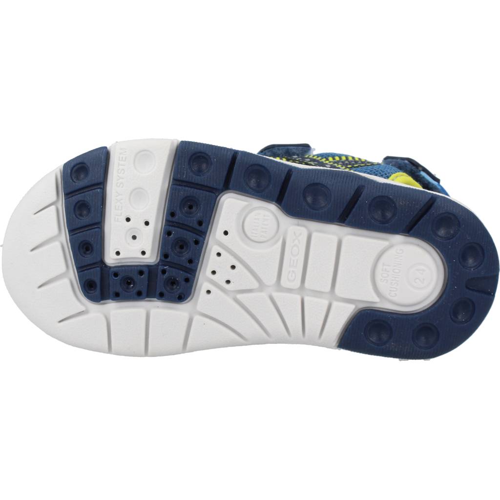 GEOX  B SANDAL MULTY BOY A en color AZUL  (6)