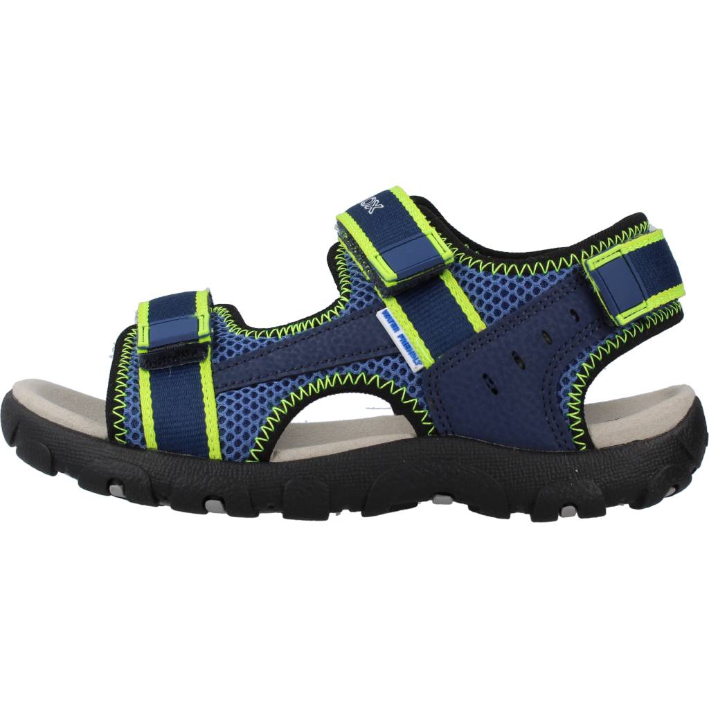 GEOX  JR SANDAL STRADA A en color VERDE  (2)