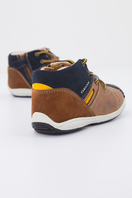 GEOX B TOLEDO BOY en color MARRON  (3)