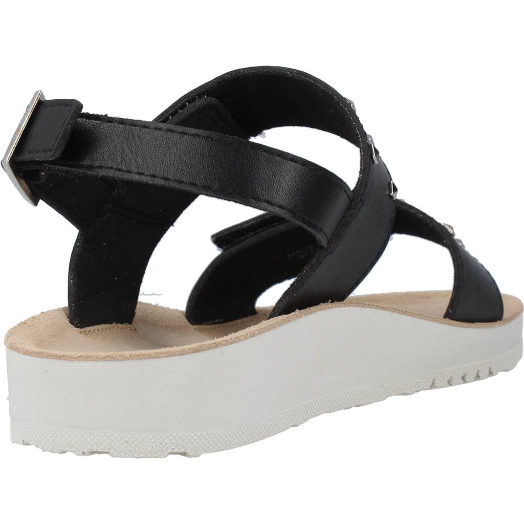 GEOX  J SANDAL COSTAREI GI en color NEGRO  (3)