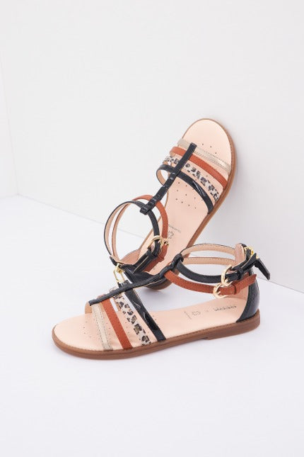 GEOX  J SANDAL KARLY GIRL en color MARRON  (3)