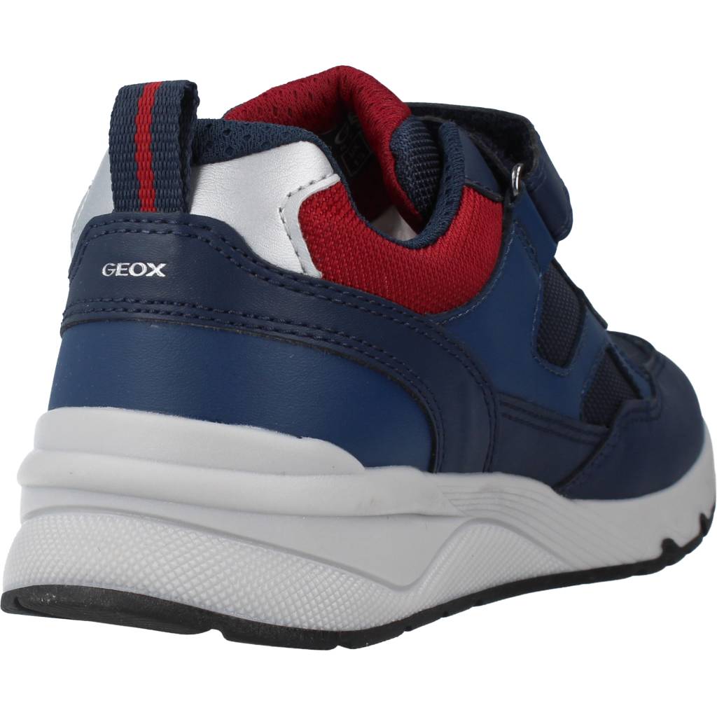 GEOX J ROONER BOY B en color AZUL  (3)