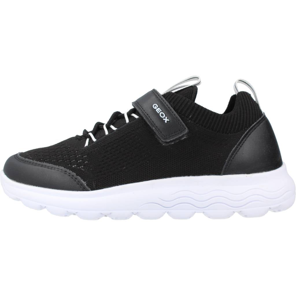 GEOX  J SPHERICA BOY C en color NEGRO  (2)