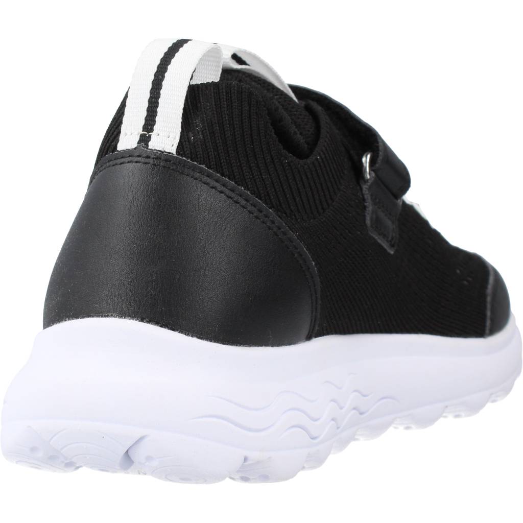 GEOX  J SPHERICA BOY C en color NEGRO  (3)