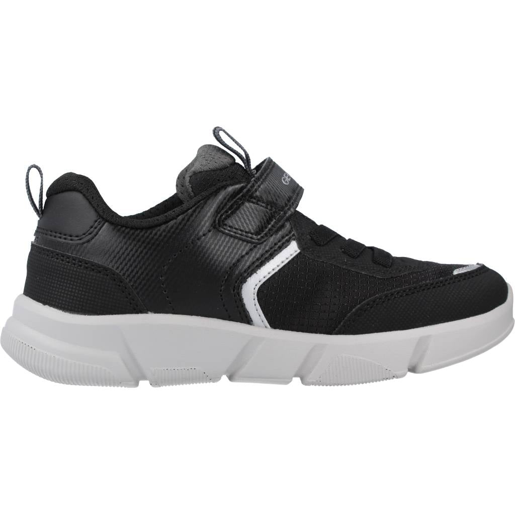 GEOX  J ARIL BOY A en color NEGRO  (4)