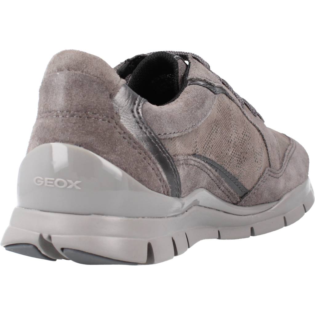 GEOX  D SUKIE B en color GRIS  (3)