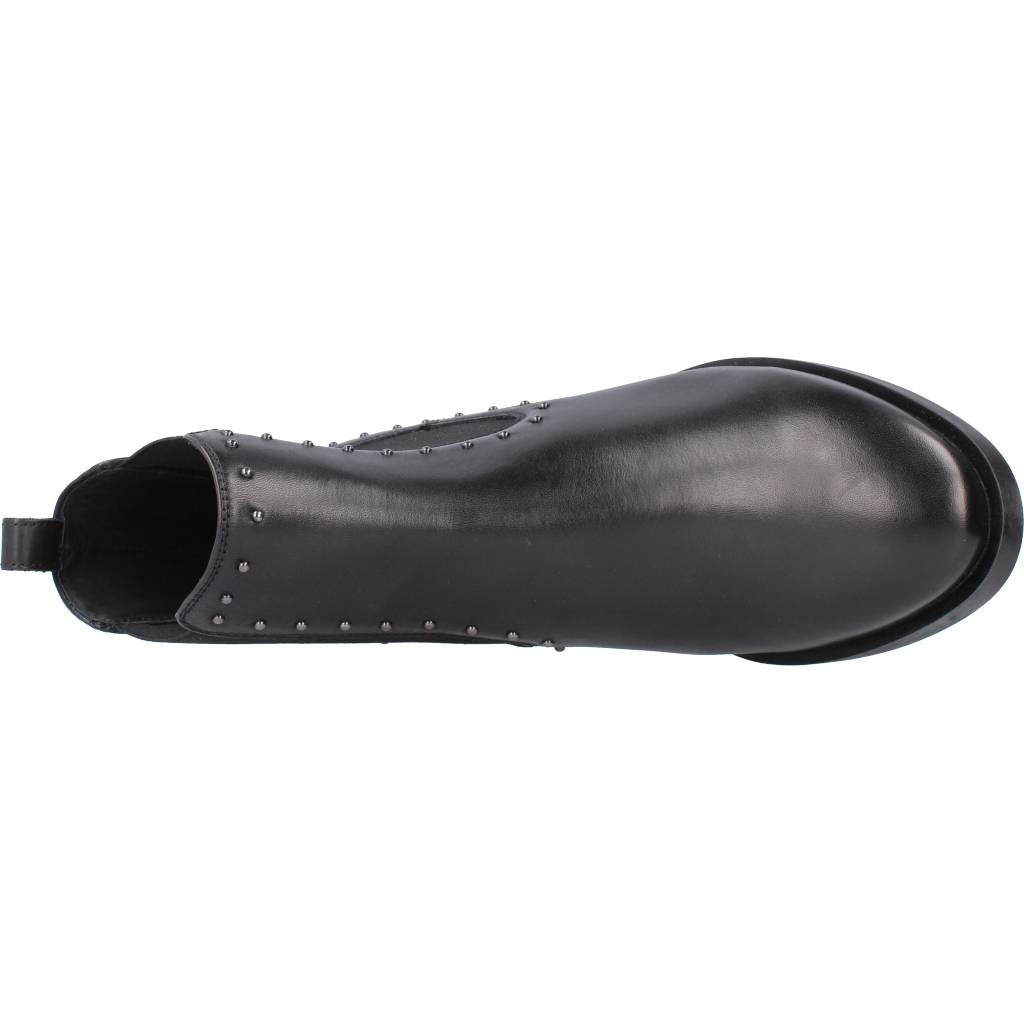 GEOX DONNA BROGUE B en color NEGRO  (7)