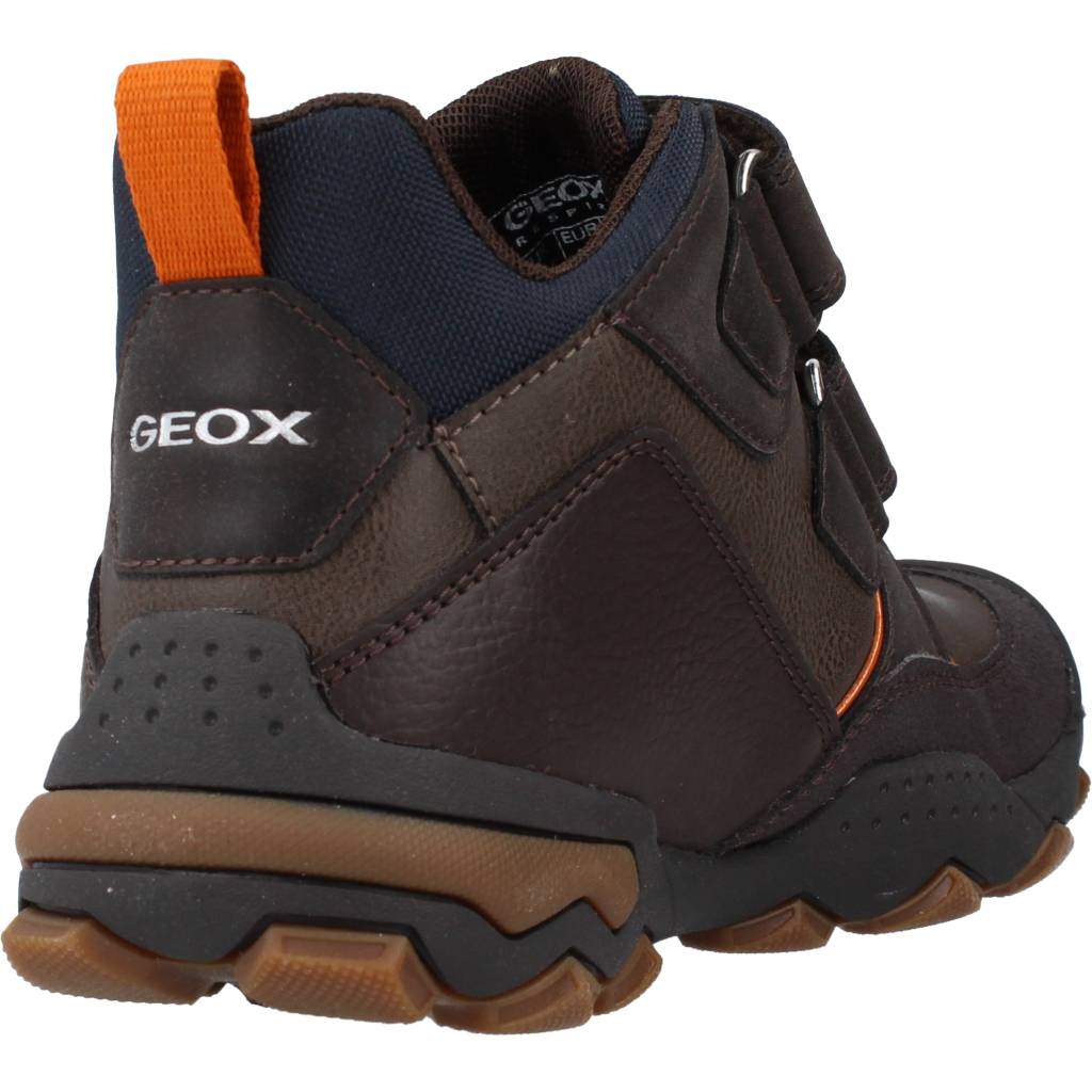 GEOX  J BULLER BOY B ABX A en color MARRON  (3)