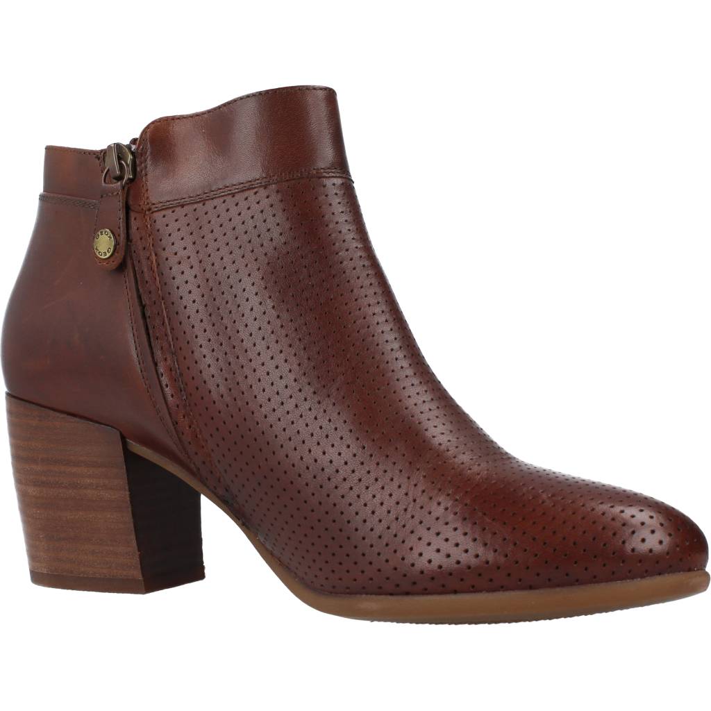 GEOX D NEW LUCINDA D en color MARRON  (5)