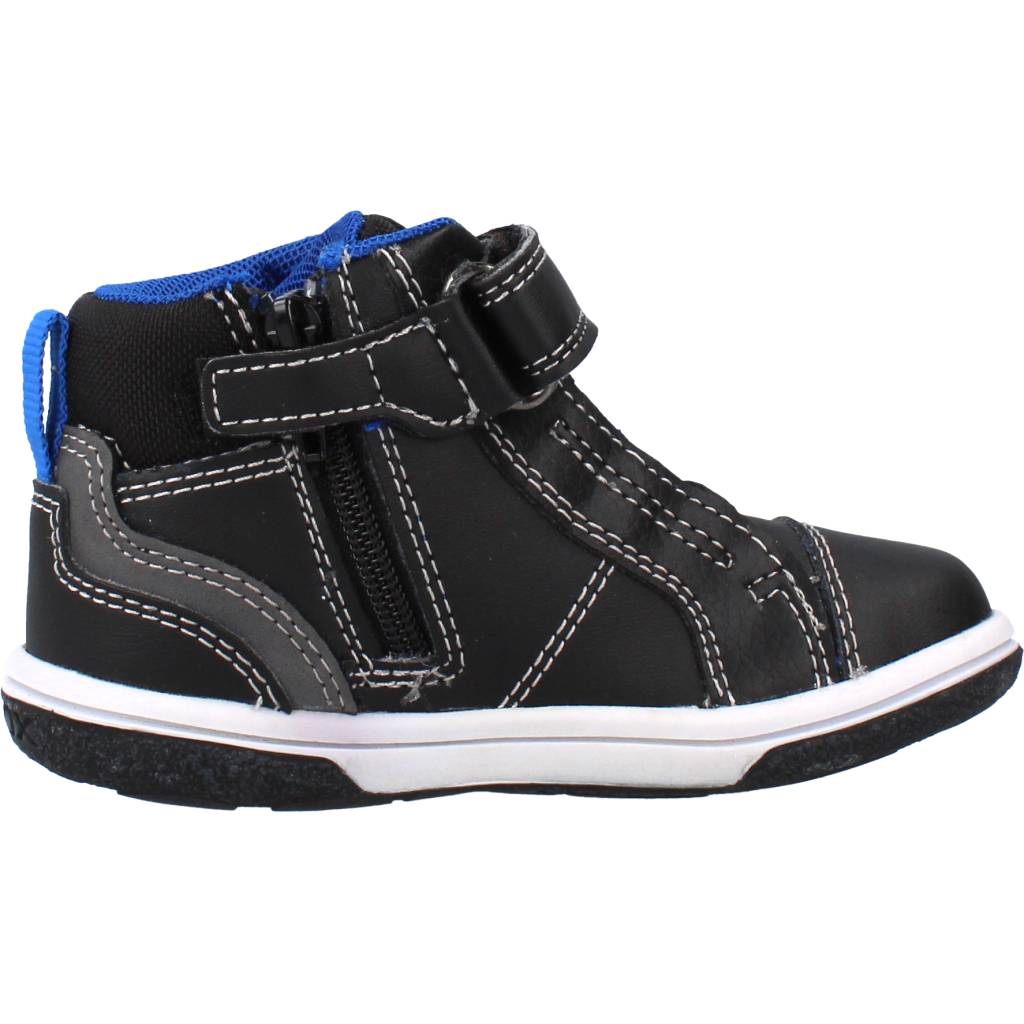 GEOX  B FLICK BOY A en color NEGRO  (4)