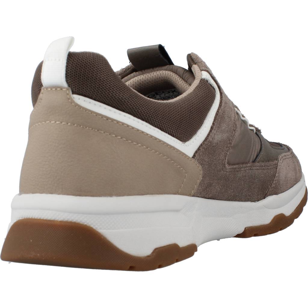 GEOX  U LITIO en color MARRON  (3)