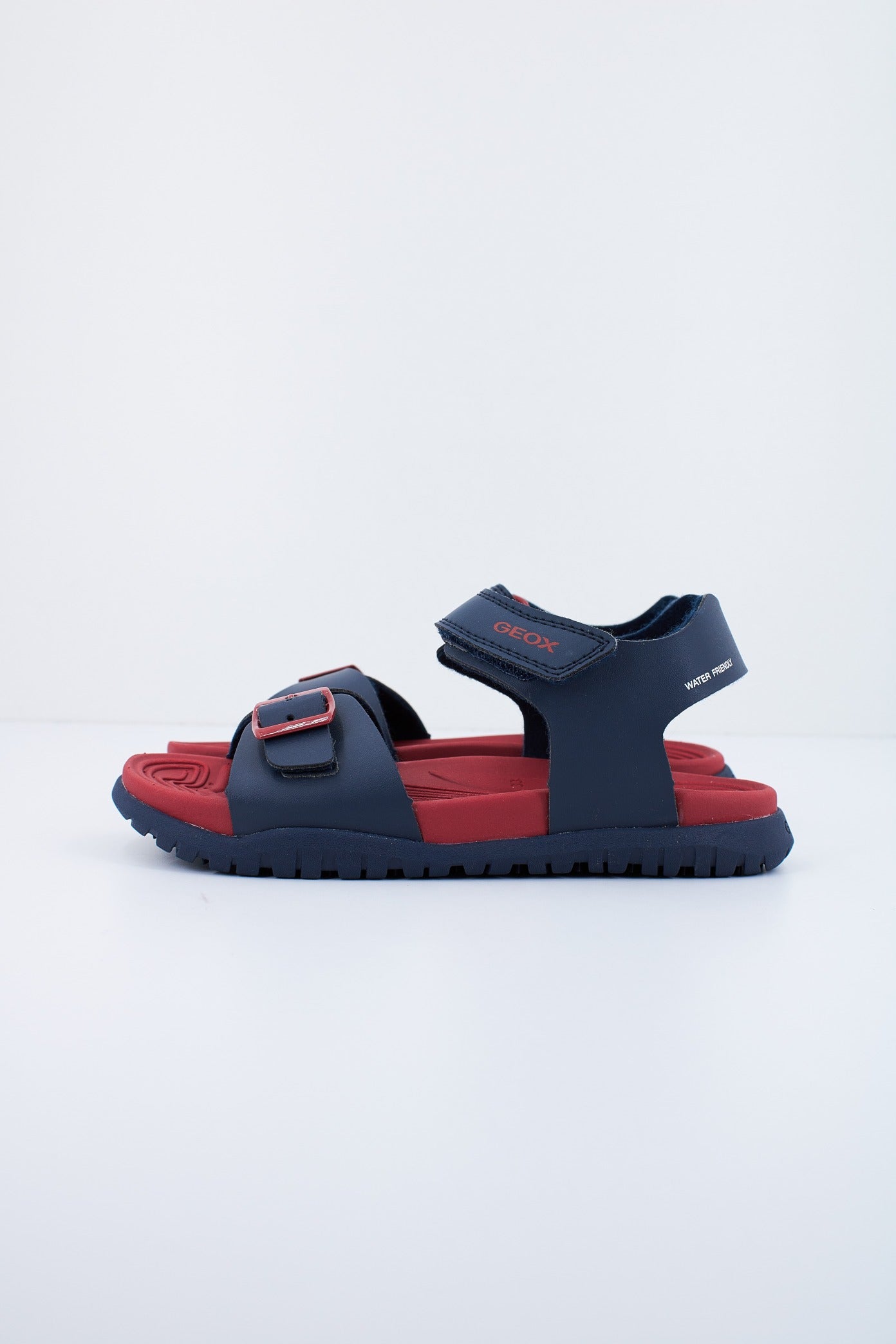 GEOX  J SANDAL FUSBETTO BO en color ROJO  (1)