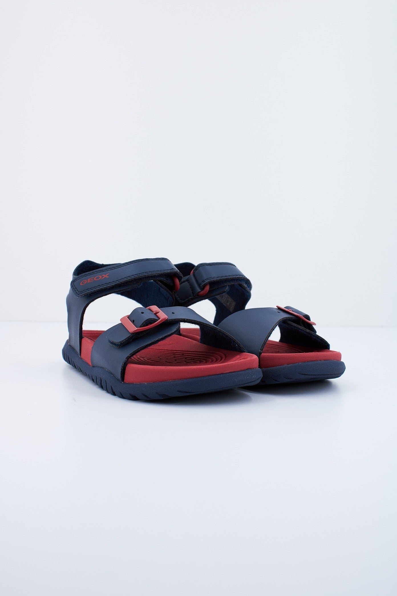 GEOX  J SANDAL FUSBETTO BO en color ROJO  (2)