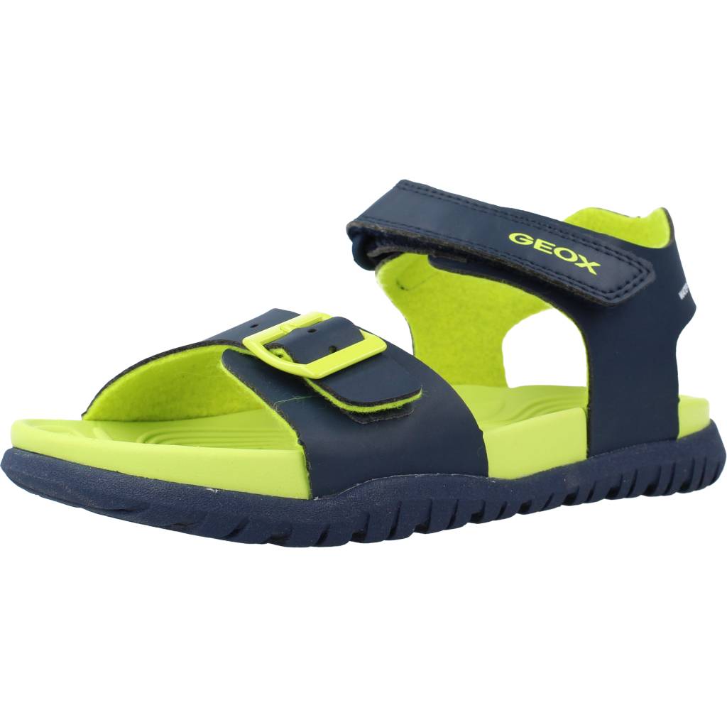 GEOX BC J SANDAL FUSBETTO BO en color VERDE  (1)