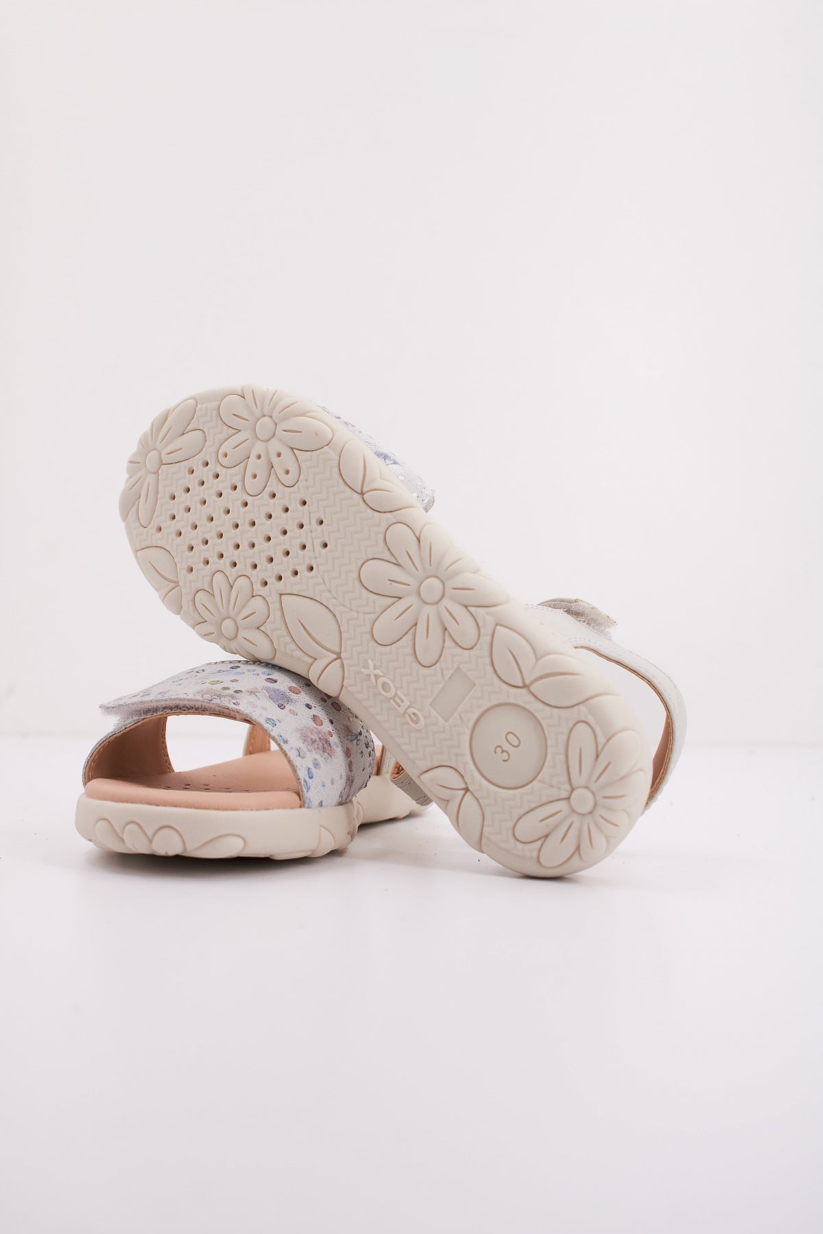 GEOX J SANDAL HAITI GIRL en color BLANCO  (5)