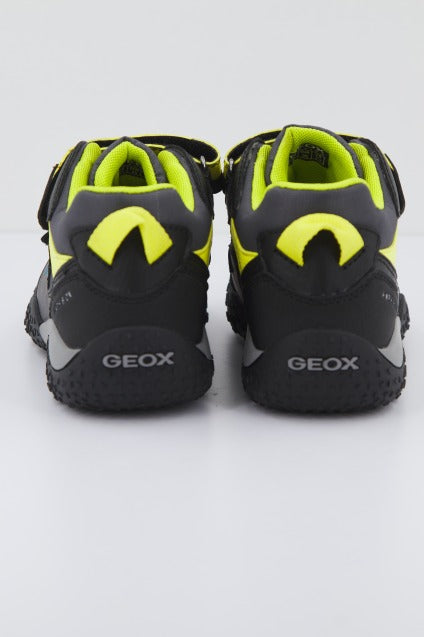 GEOX JR BALTIC BOY B ABX en color NEGRO  (2)