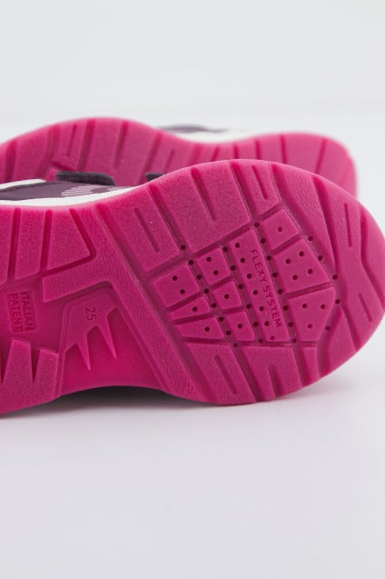 GEOX  B PYRIP en color ROSA  (4)