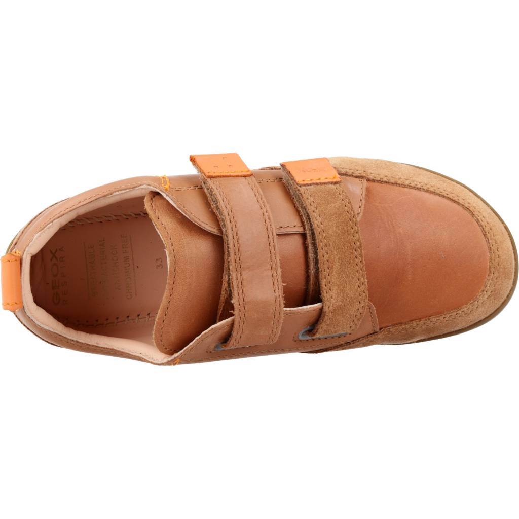 GEOX J BAREFEEL BOY en color MARRON CLARO  (7)