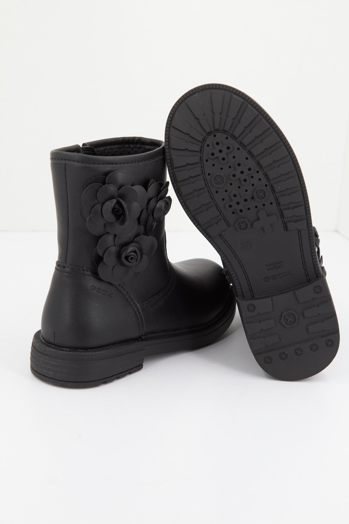 GEOX J ECLAIR GIRL J en color NEGRO  (4)