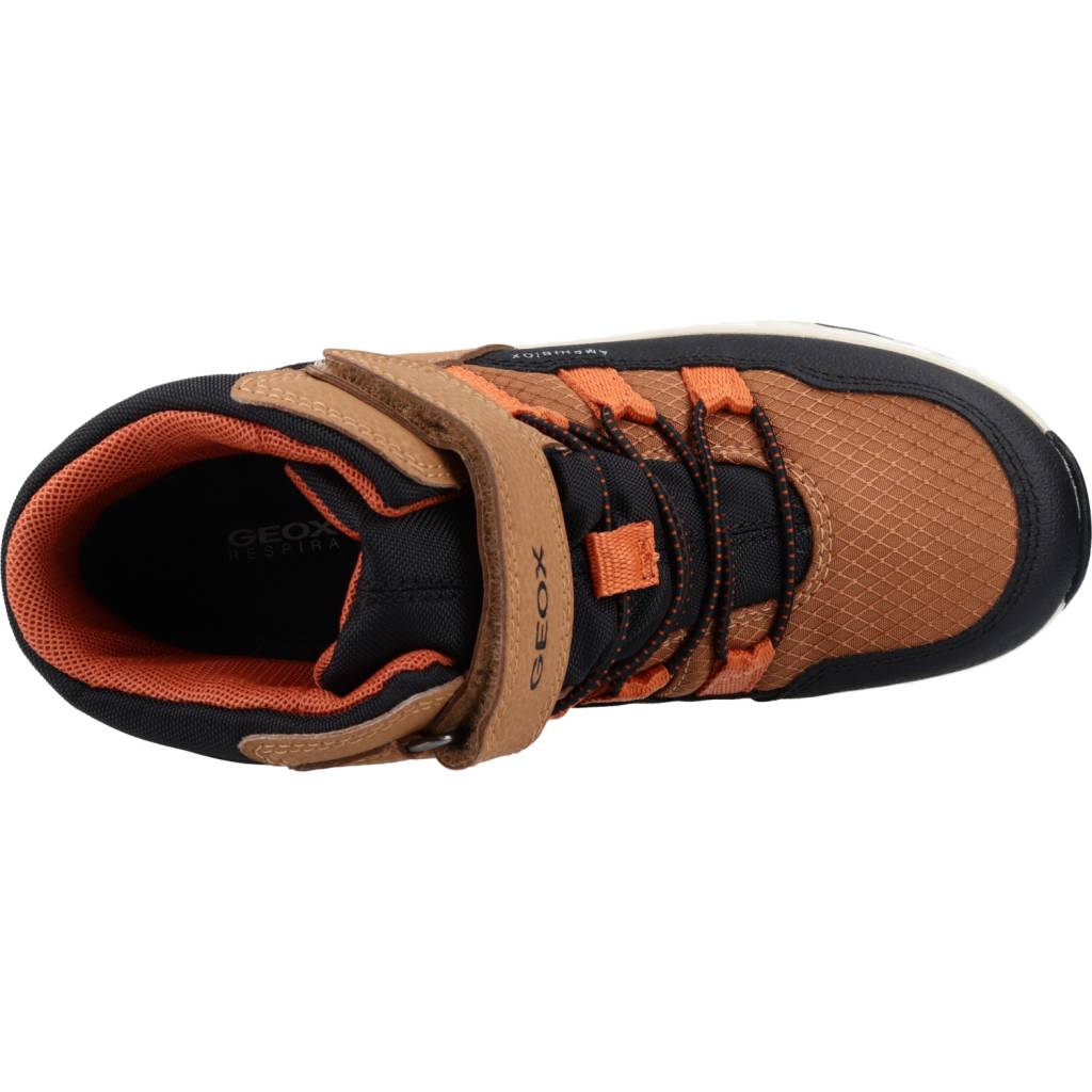 GEOX J SENTIERO BOY B ABX en color MARRON  (7)