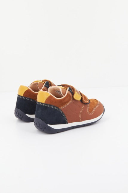 GEOX B EACH BOY en color MARRON  (3)