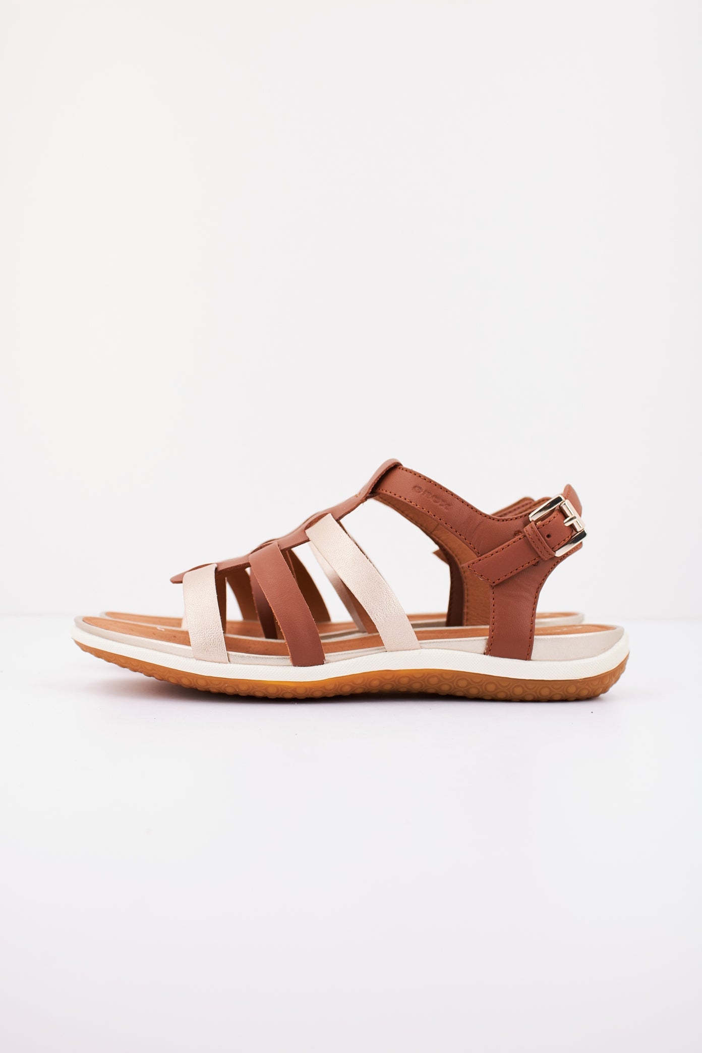 GEOX D SANDAL VEGA en color MARRON  (1)