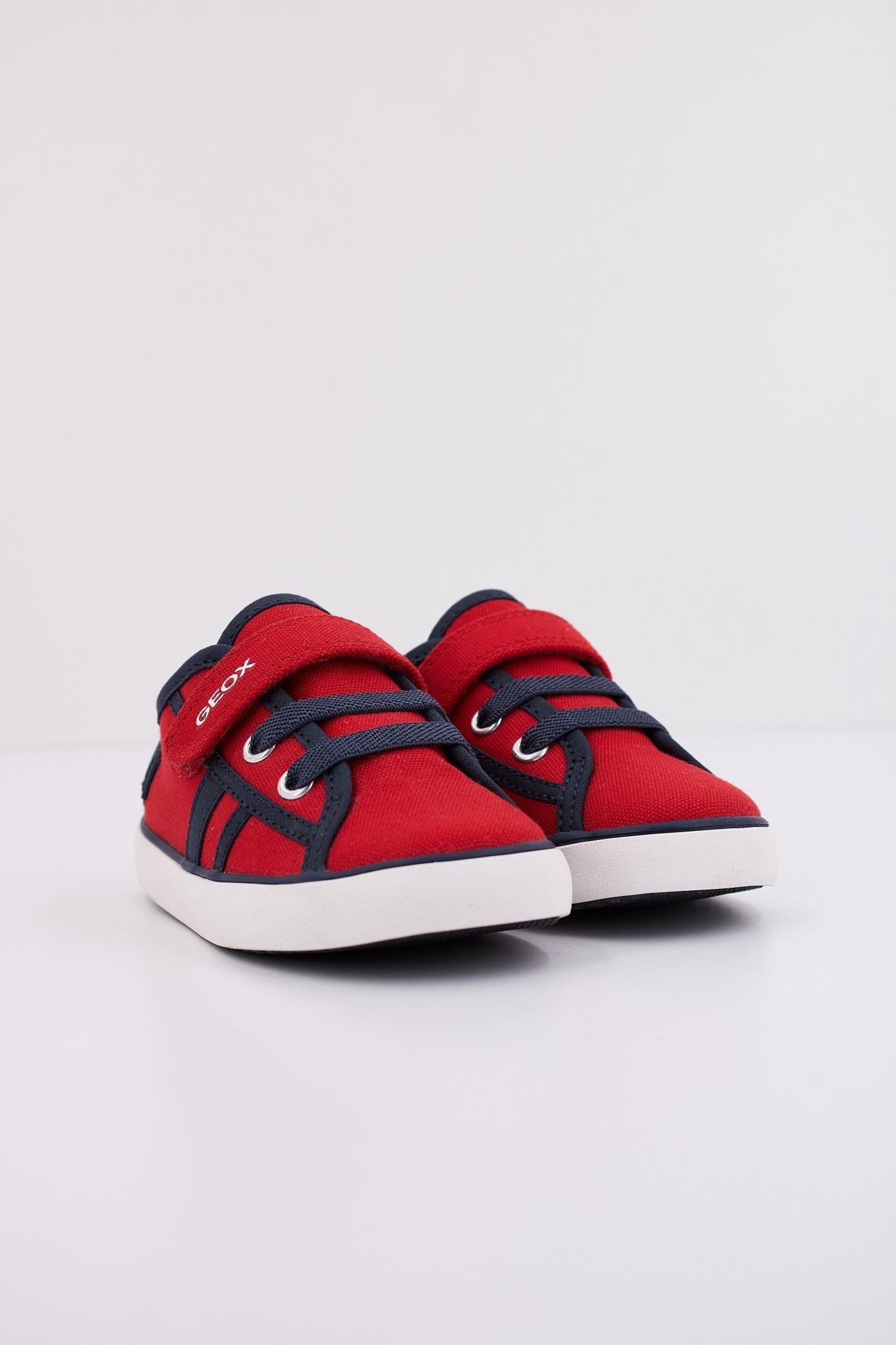 GEOX B SANDAL CHALKI BOY en color ROJO  (2)