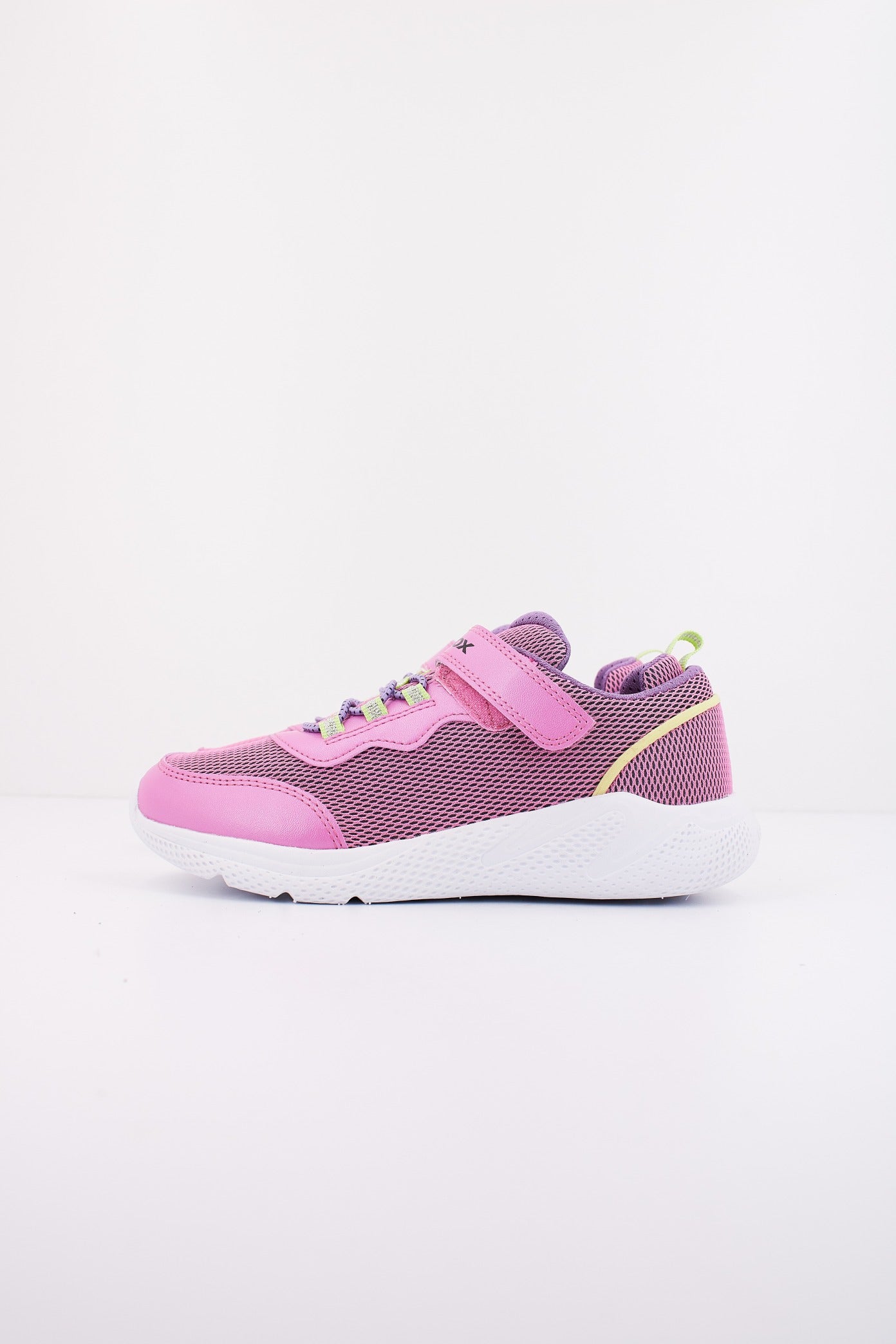 GEOX J SPRINTYE GIRL en color ROSA  (1)