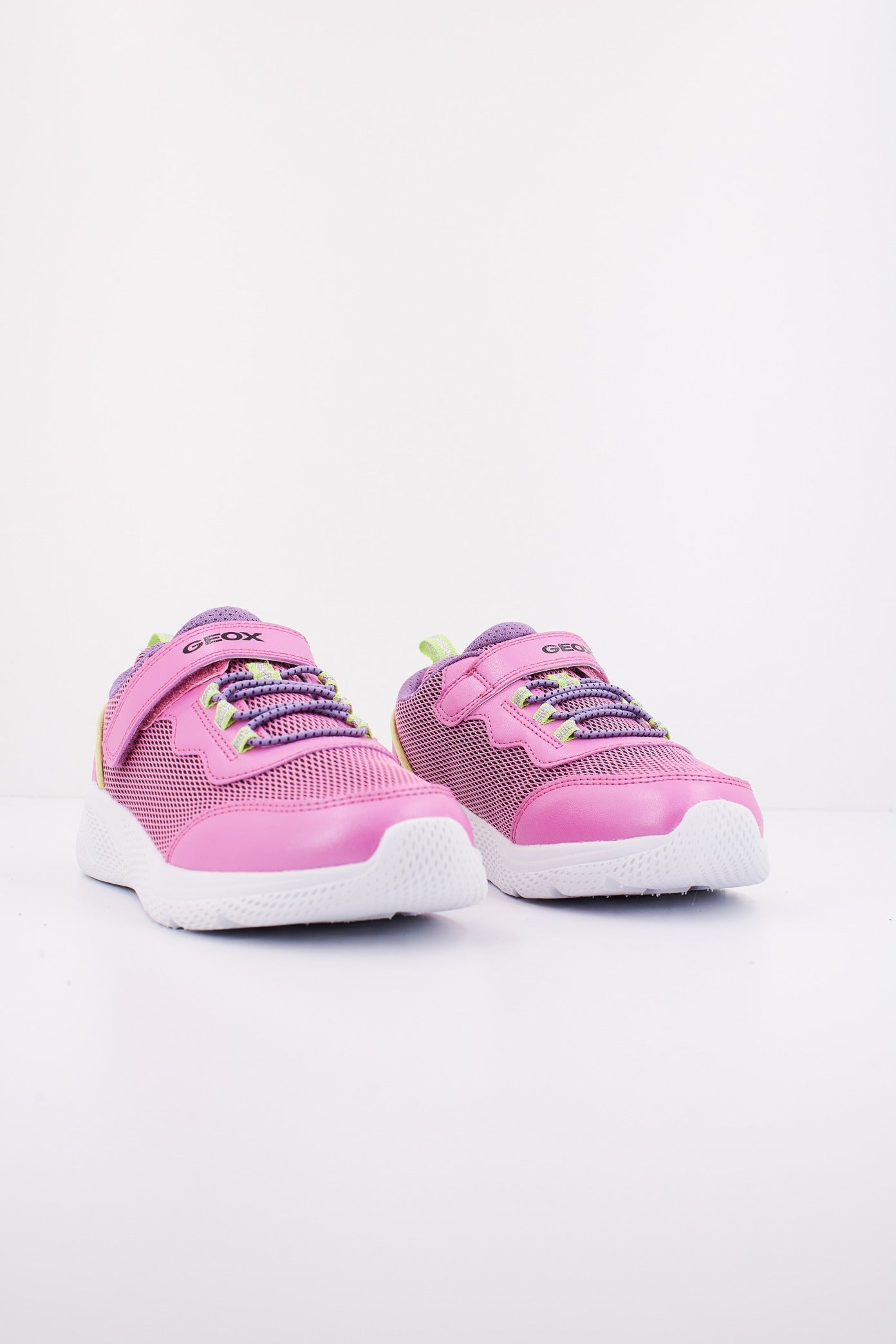 GEOX J SPRINTYE GIRL en color ROSA  (2)