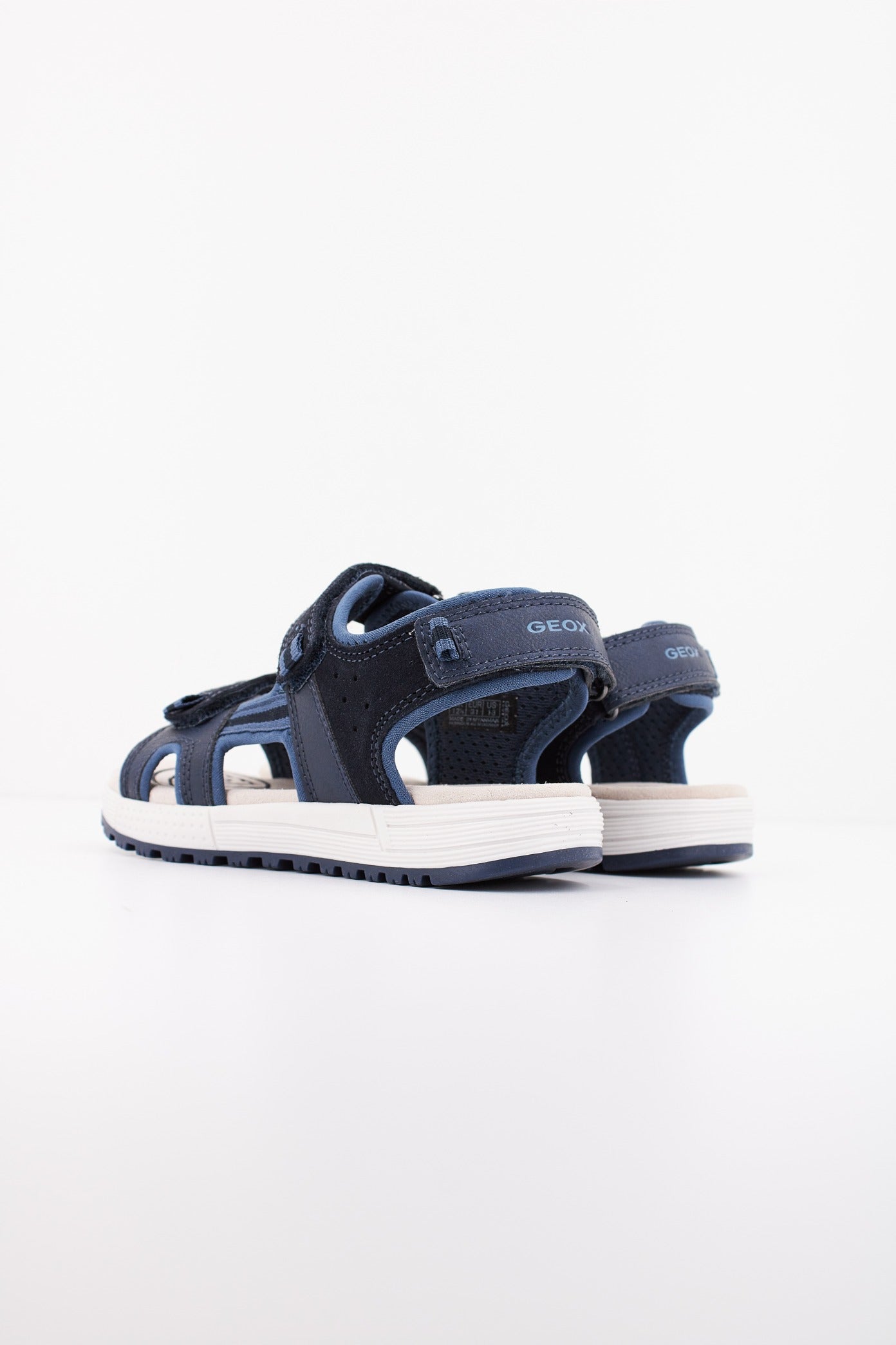 GEOX J SANDAL ALBEN BOY en color AZUL  (3)