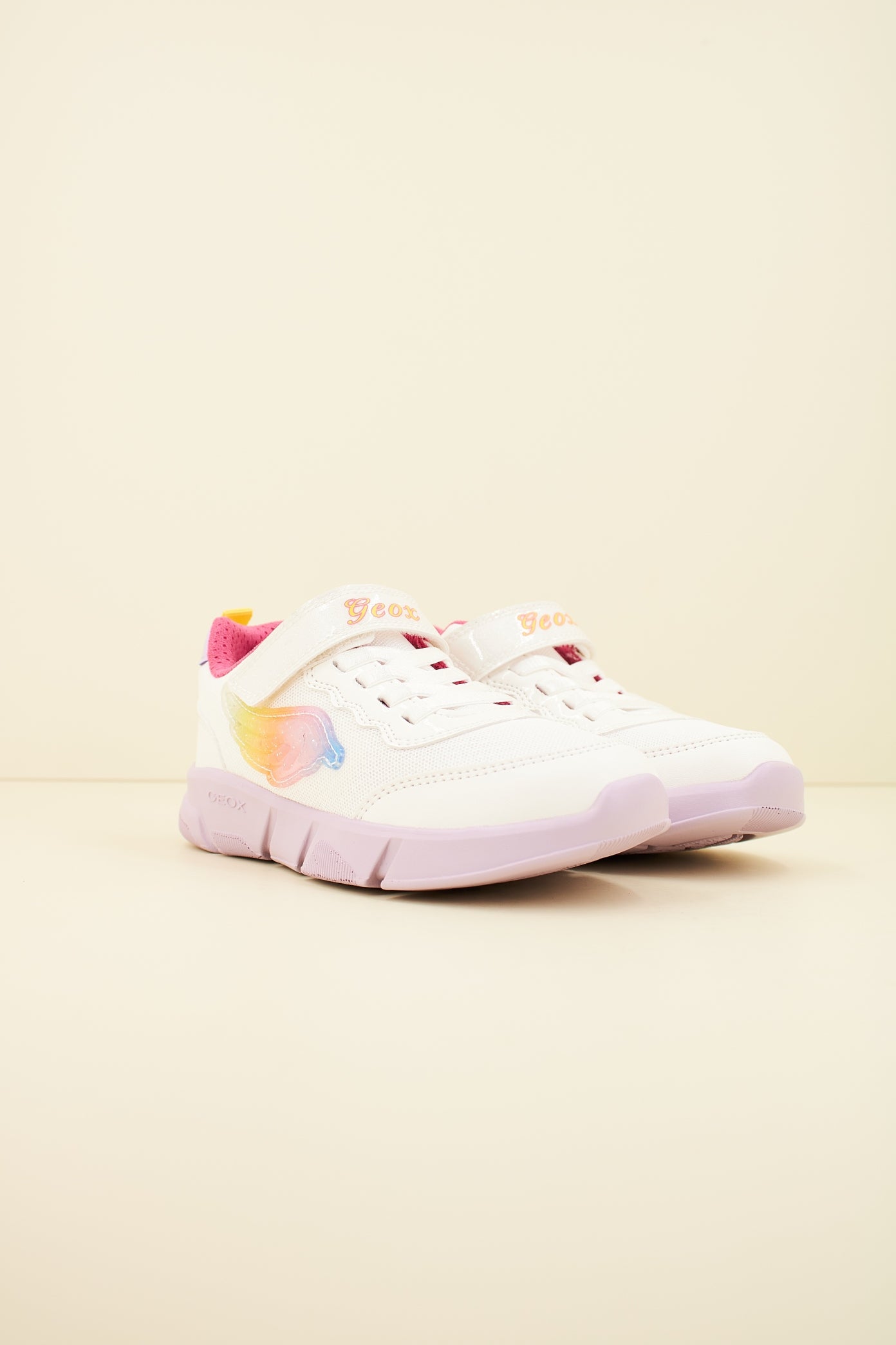 GEOX J ARIL GIRL en color BLANCO  (2)